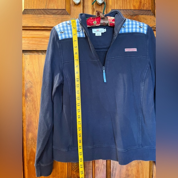 Vineyard Vines Navy Blue w/Embroidered Whales Across Gingham Shoulders Medium - Picture 10 of 13